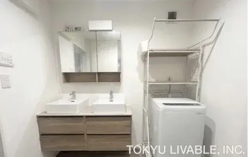 Tokyo Meguro-ku 4LDK Property (17)