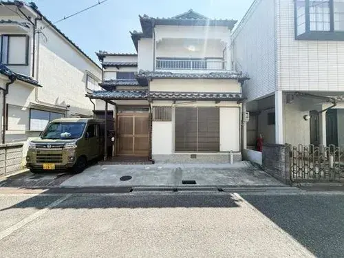 Akiya in Osaka