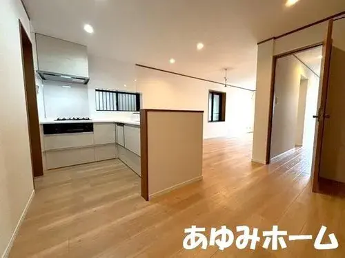5LDK Neyagawa City Osaka Prefecture (7)