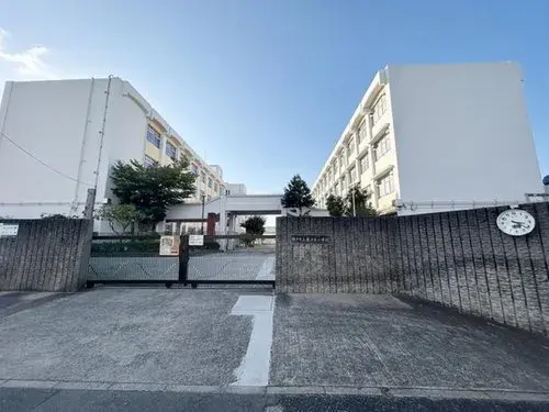 Hyogo Prefecture Kobe City 4LDK+S Property (8)
