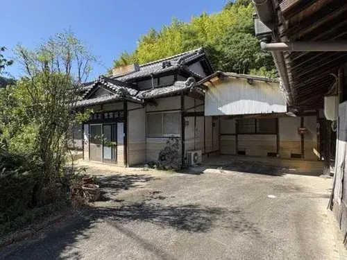 7DK Imabari City Ehime Prefecture (4)
