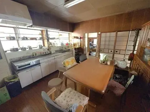 7DK Imabari City Ehime Prefecture (8)