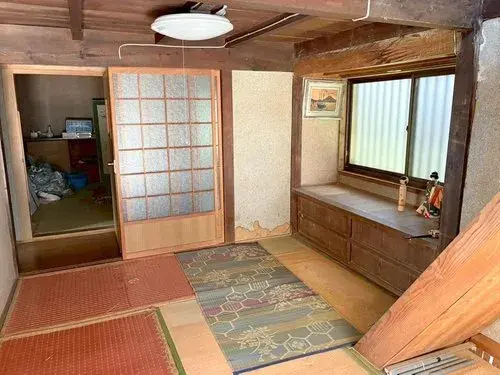Ehime Prefecture Saijo City 5DK Property (9)