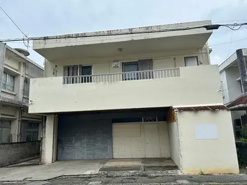 Akiya in 石垣市