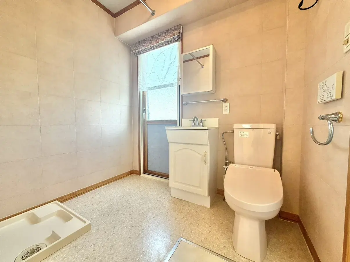 2LDK Property Kashiwa City Chiba Prefecture (17)