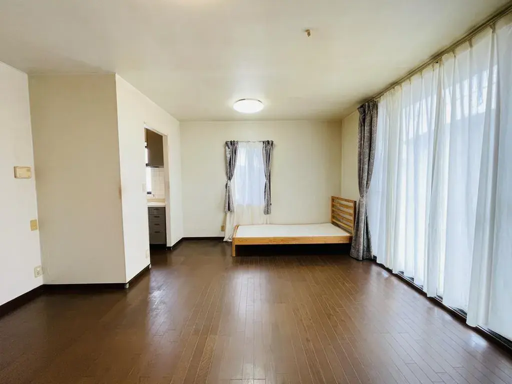 3LDK
日之出町
东京都 (9)