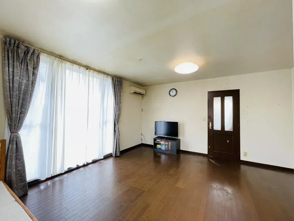 3LDK
日之出町
东京都 (10)