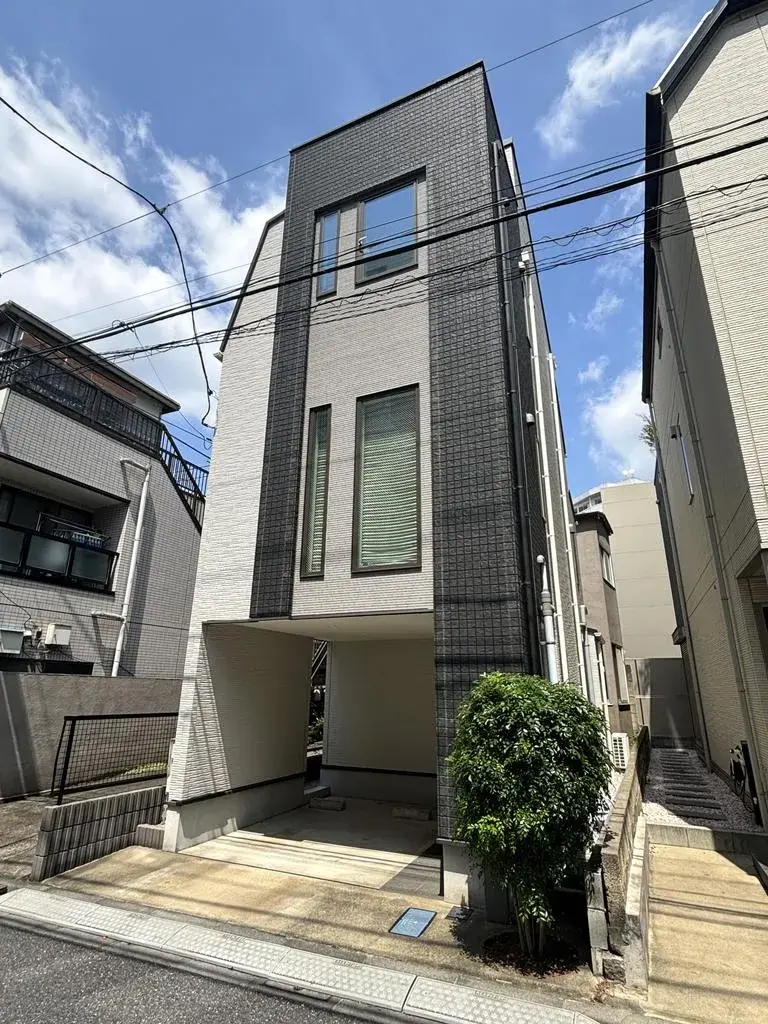 Akiya in Tokyo