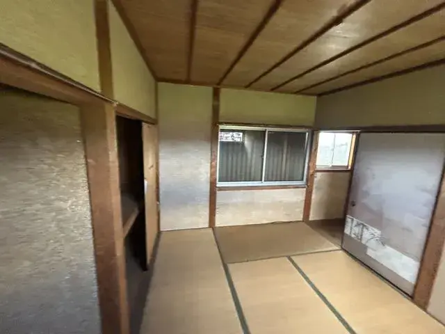 4LDK
长滨市
滋贺县 (5)