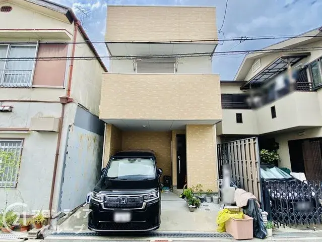 Akiya in Osaka