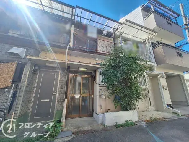 Akiya in Osaka