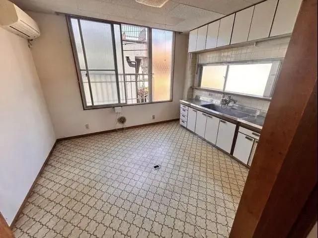 5LDK Property Wakayama City Wakayama Prefecture (12)