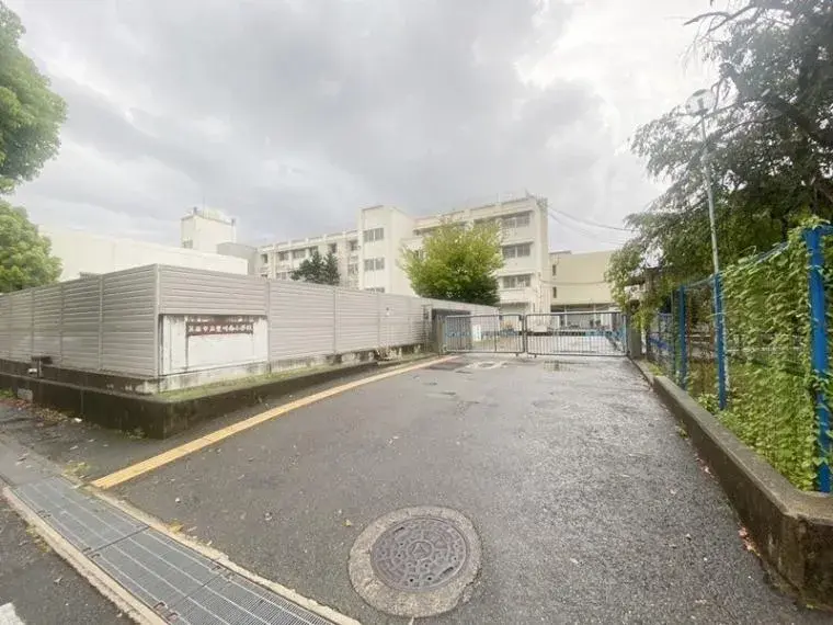 Akiya in Osaka