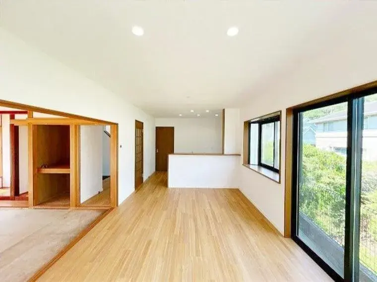[3SLDK Property] Kure City Hiroshima Prefecture (3)