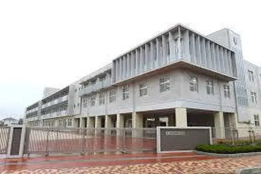 四室两厅
吉川市
埼玉県 (5)