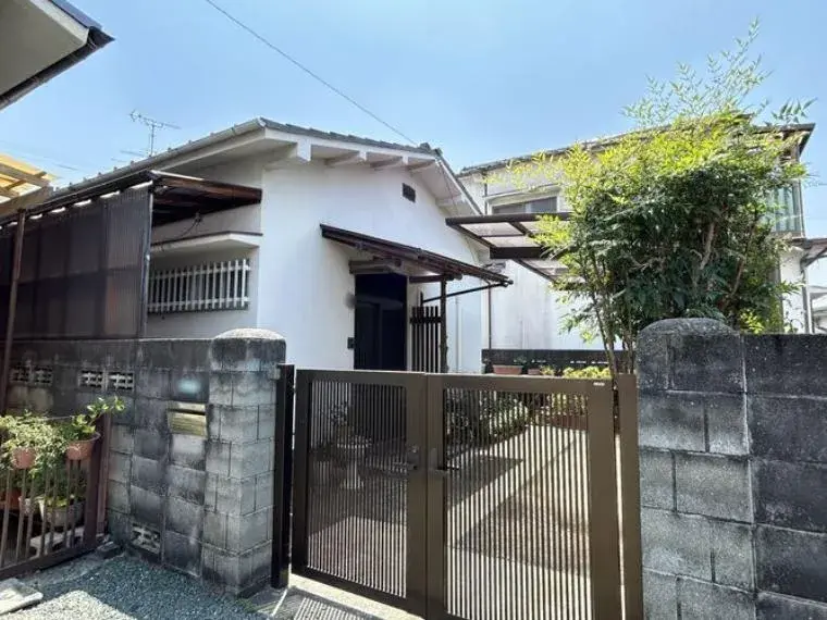 Akiya in Ehime