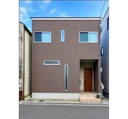 Akiya in Osaka