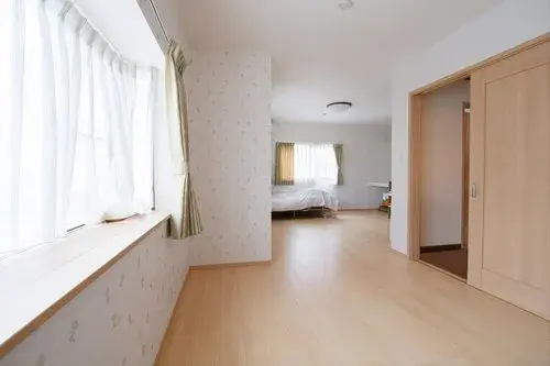 8-Bedroom Property Katano City Osaka Prefecture (5)