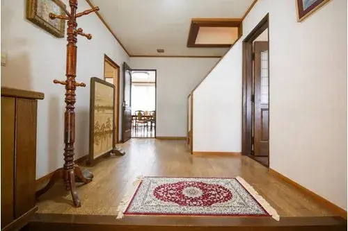 8-Bedroom Property Katano City Osaka Prefecture (7)