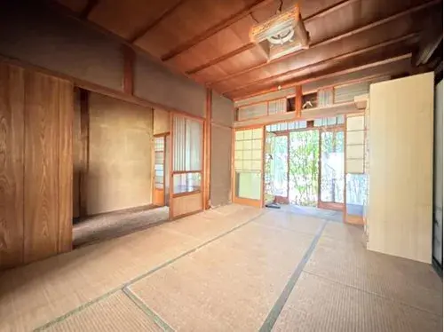 Propriété 8LDK+S
Ikaruga-cho, Ikoma-gun
Préfecture de Nara (8)