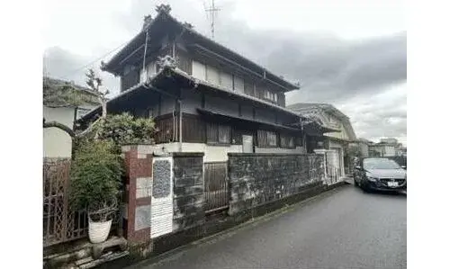 Akiya in Ehime