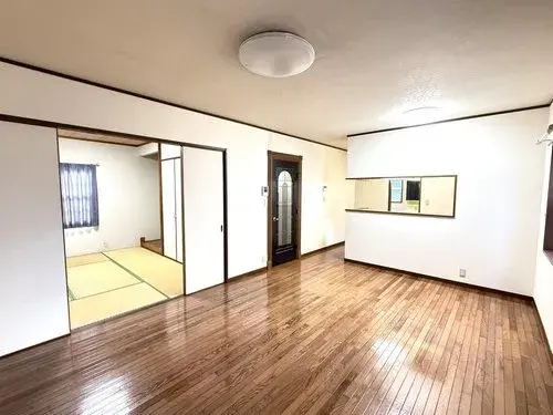 4LDK+S Property Isahaya City Nagasaki Prefecture (4)