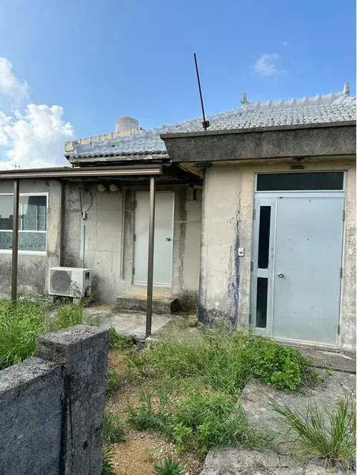 Akiya in Okinawa
