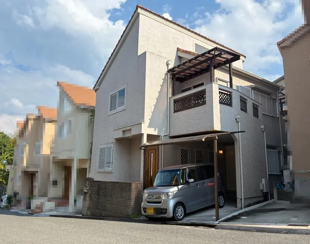 Akiya in Osaka
