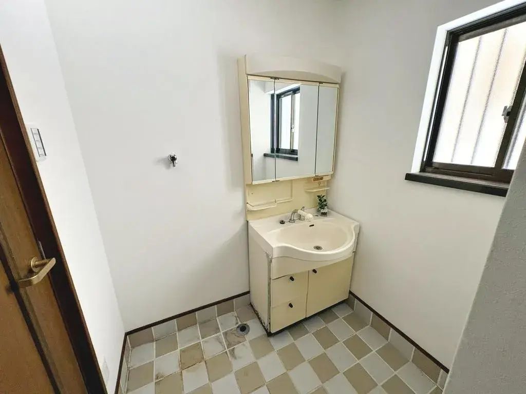 5LDK Property Kishiwada City Osaka (22)