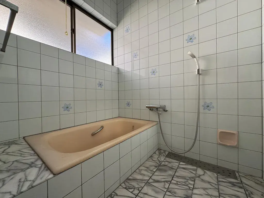 4LDK Property Takehara City Hiroshima Prefecture (19)