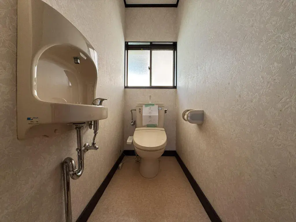 4LDK Property Takehara City Hiroshima Prefecture (20)