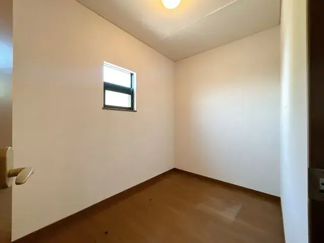 4LDK Property Hyuga City Miyazaki Prefecture (17)