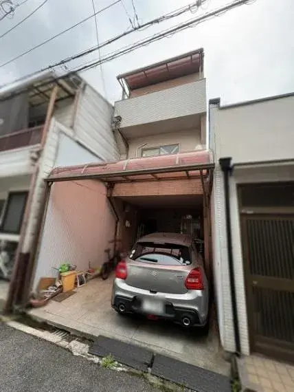 Akiya in Osaka