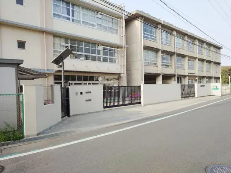 5DK Property Hirakata City Osaka Prefecture (9)