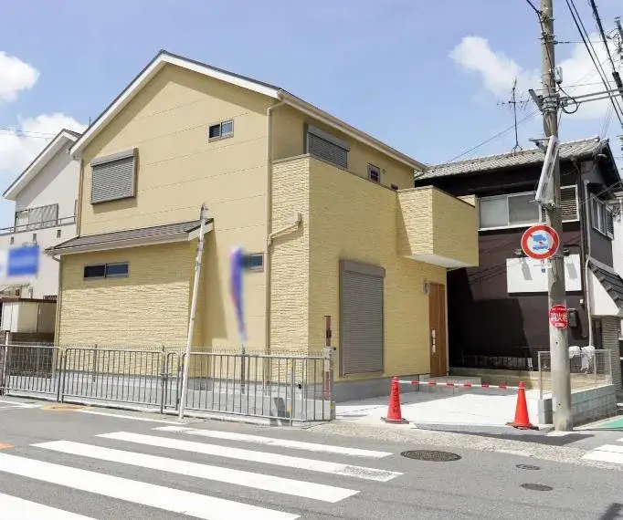 Akiya in Osaka