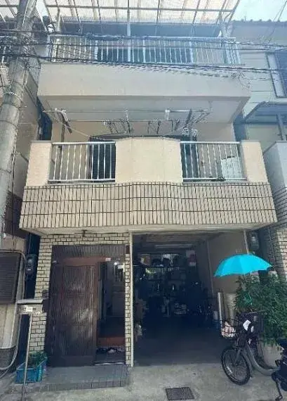 Akiya in Osaka