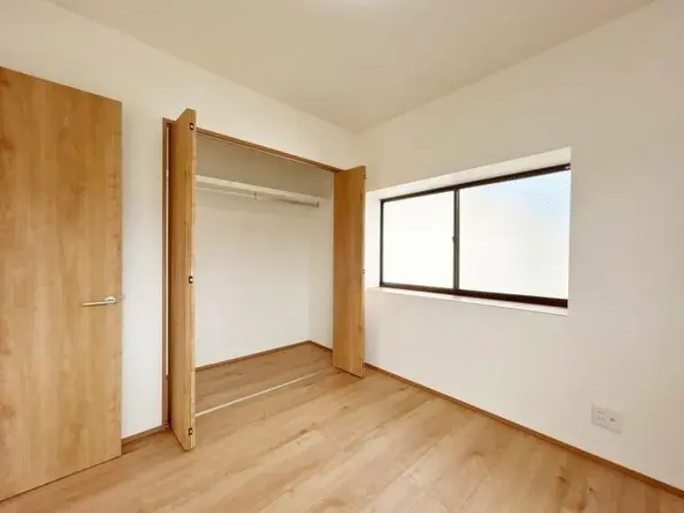 4LDK Matsuyama City Ehime Prefecture (11)