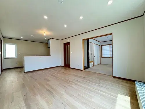 [Propriété de 5 chambres]
Sapporo, Hokkaido (11)