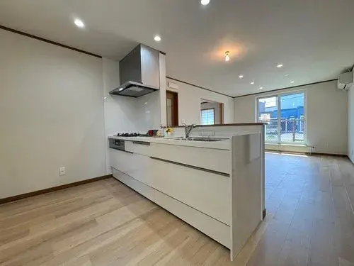[Propriété de 5 chambres]
Sapporo, Hokkaido (13)