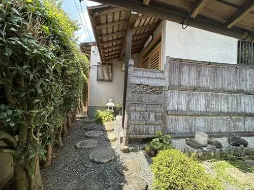 Propriété 7LDK
Arrondissement de Kita, Ville de Kyoto
Préfecture de Kyoto (6)