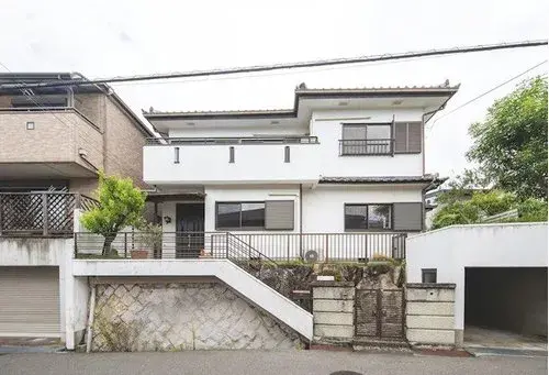 Akiya in Osaka
