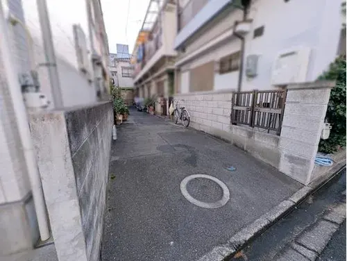 Akiya in 吹田市
