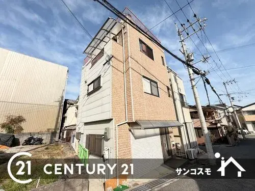 Akiya in Osaka