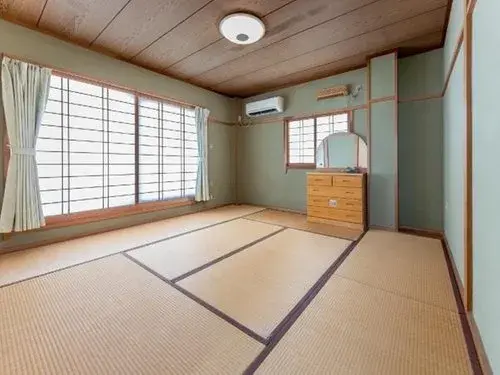 4LDK+S Kishiwada City Osaka Prefecture (10)