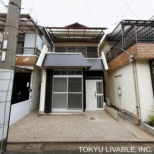 Akiya in Osaka