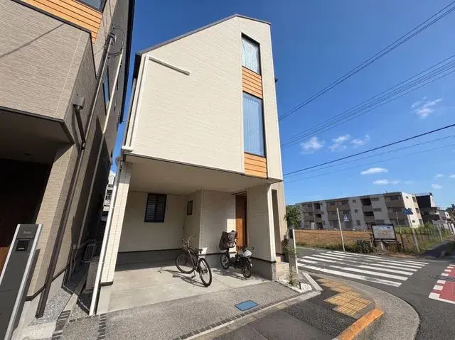 Akiya in Tokyo