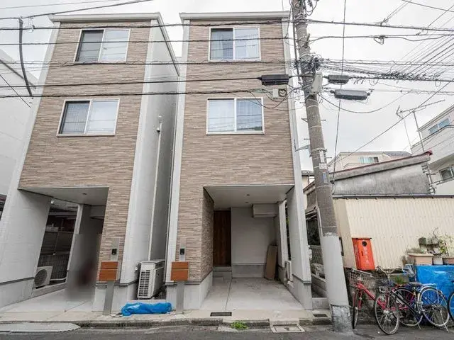 Akiya in Tokyo