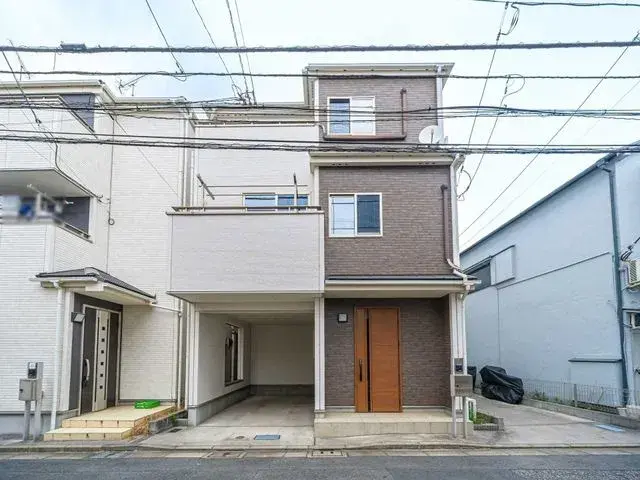 Akiya in Tokyo