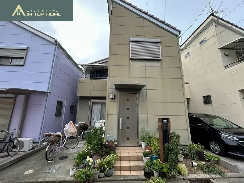 Akiya in Osaka