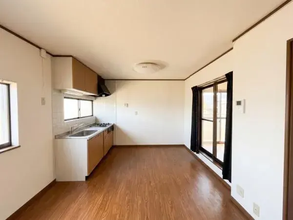 5DK property in Higashiosaka, Osaka Prefecture (7)